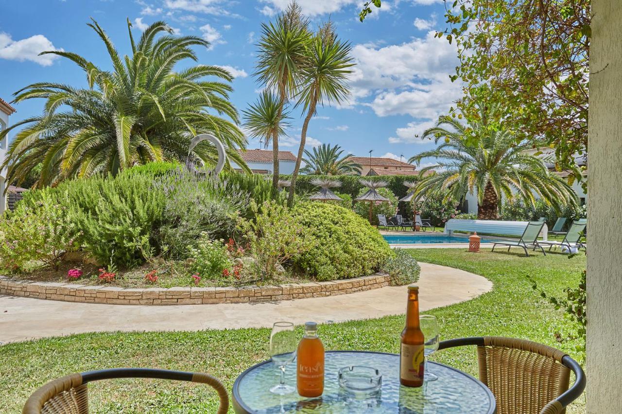 Logis Hotel Le Rodin Arles Exterior photo