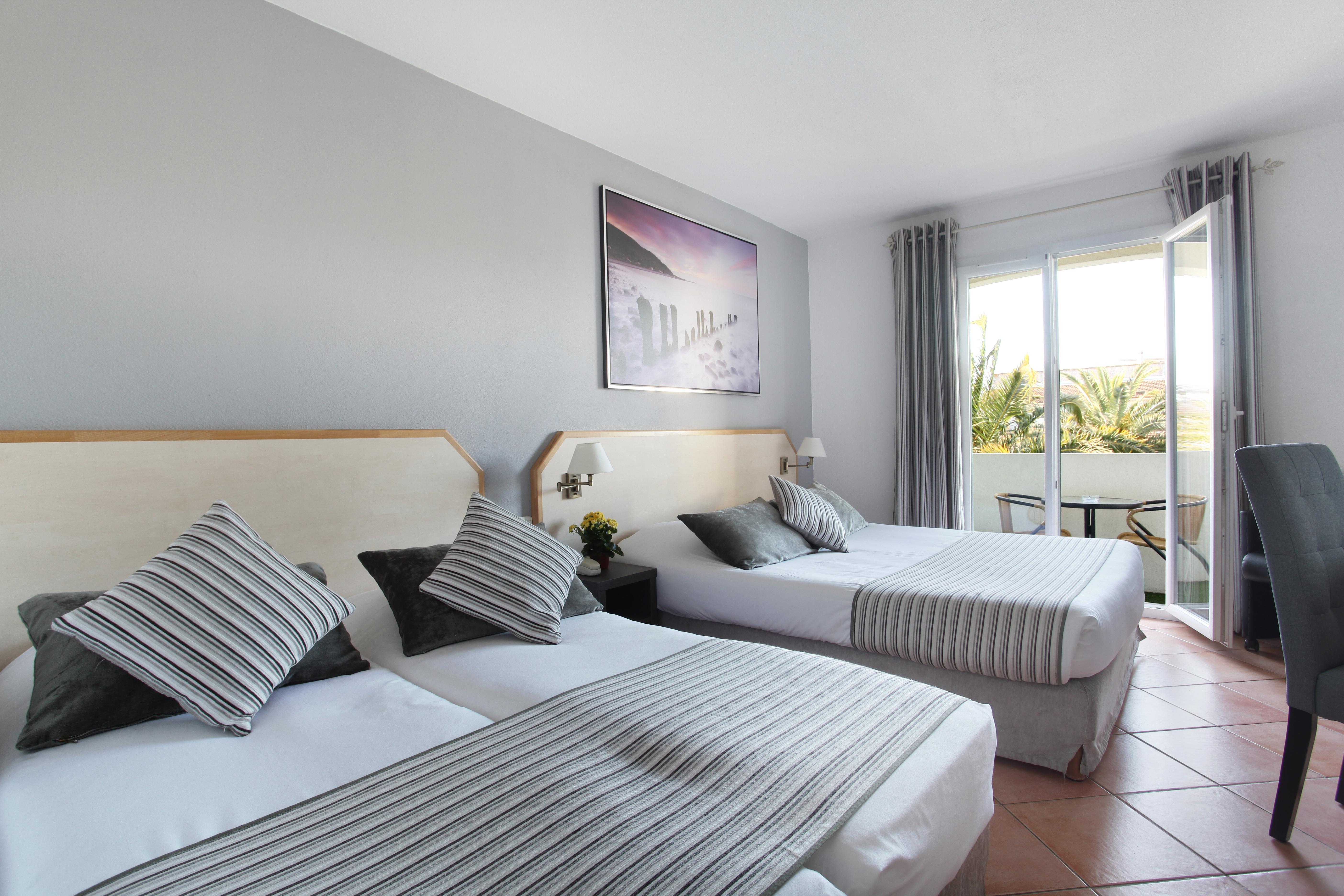 Logis Hotel Le Rodin Arles Exterior photo