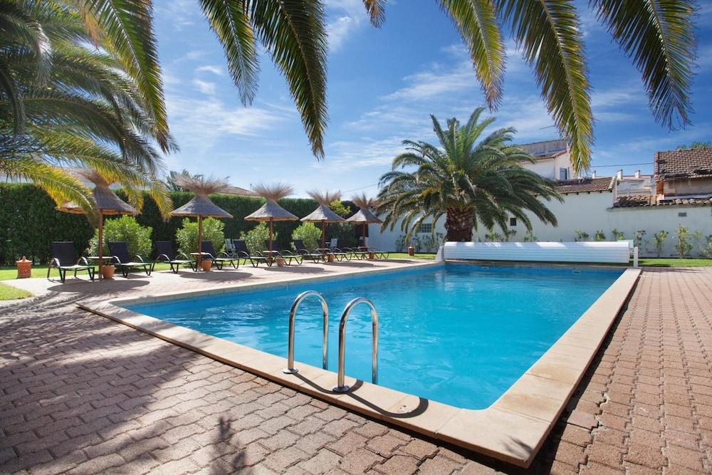 Logis Hotel Le Rodin Arles Exterior photo